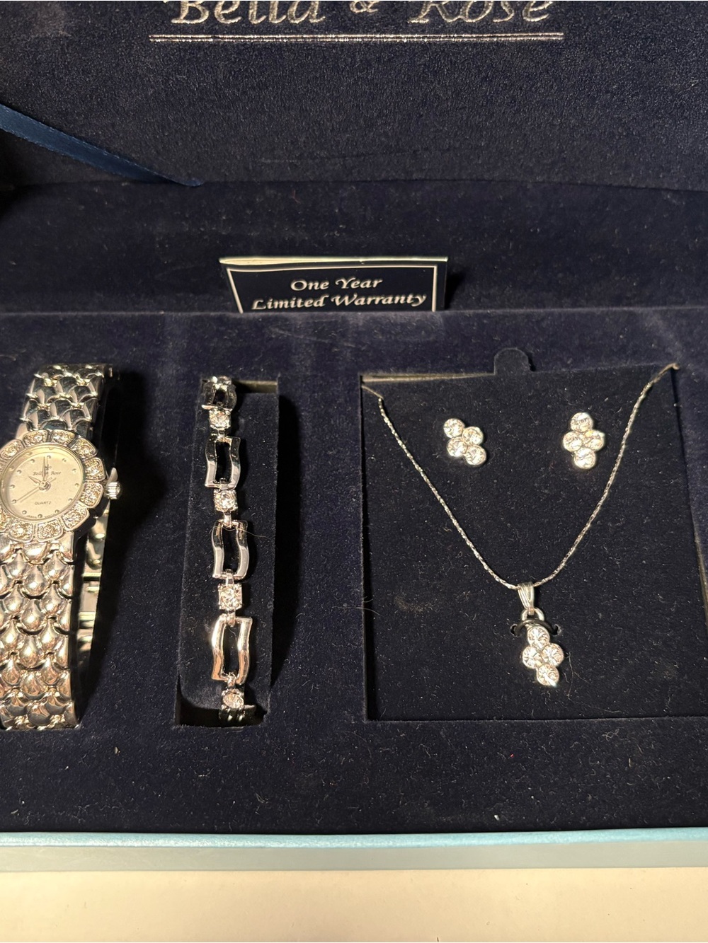 Bella + Rose 4 Piece Silver Tone Jewelry Set Brand New